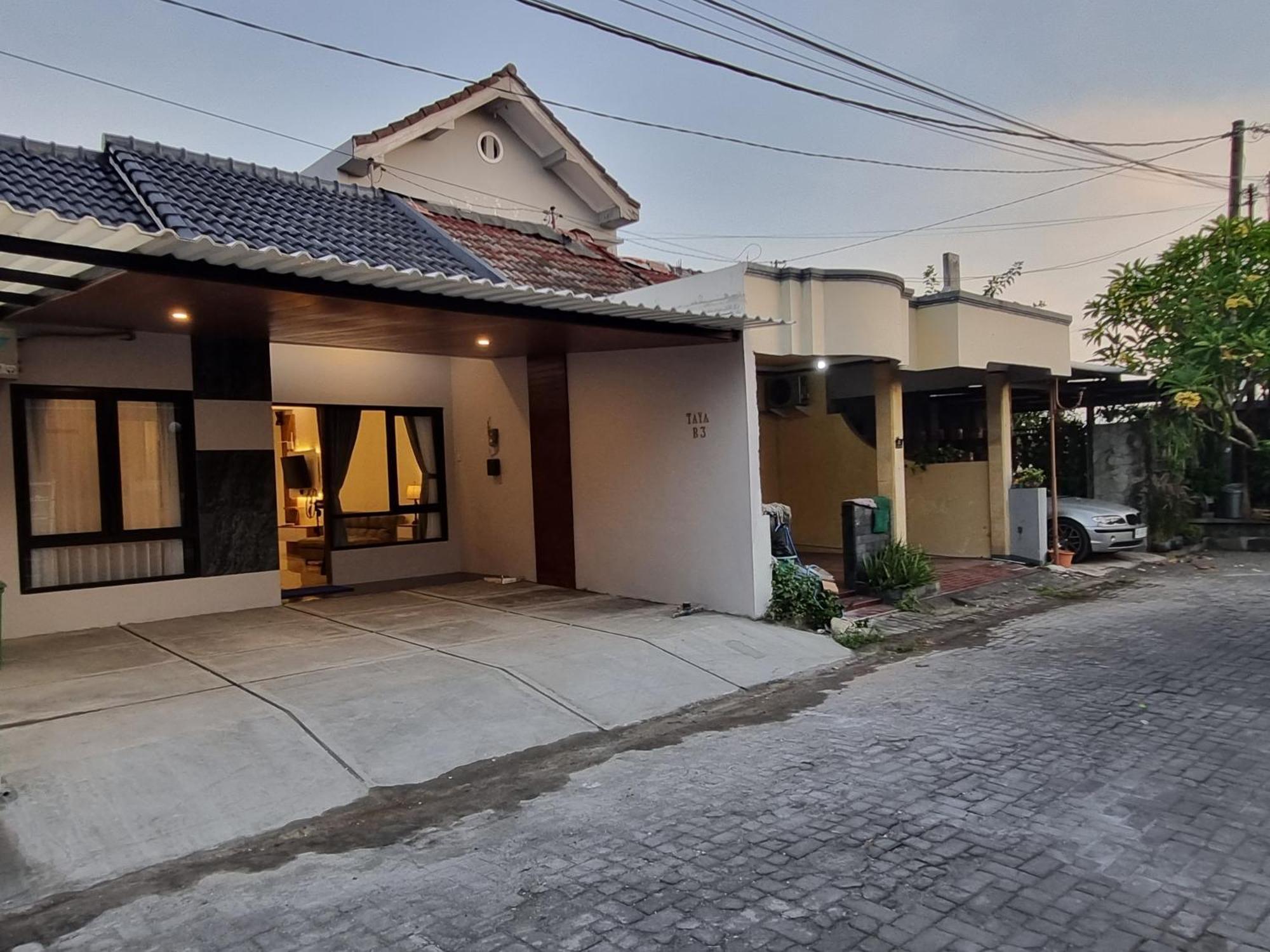 Rumah Alam Taya Syariah 요그야카르타 외부 사진