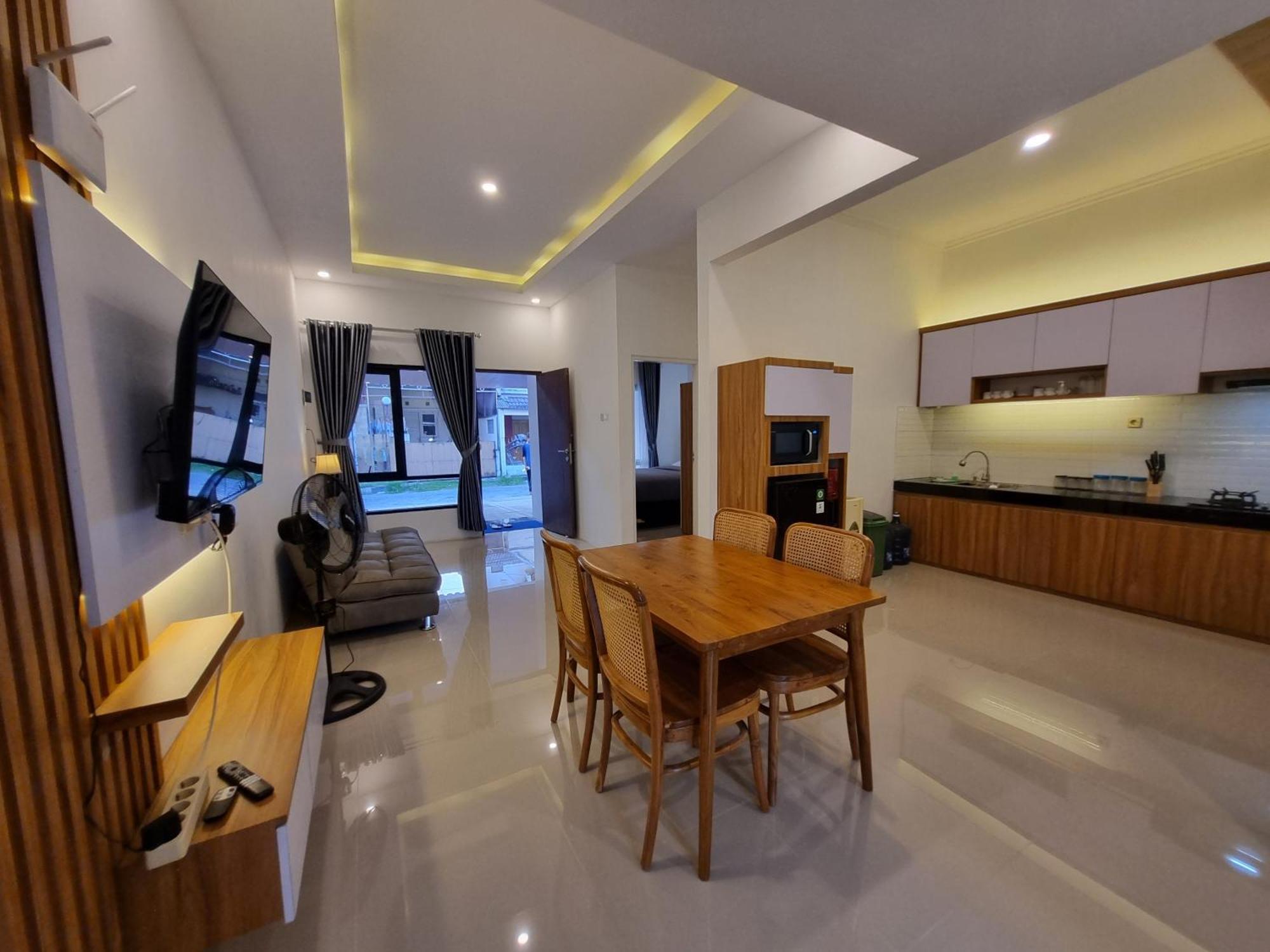Rumah Alam Taya Syariah 요그야카르타 외부 사진